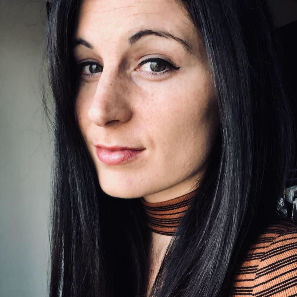 Meet your Posher, Abby